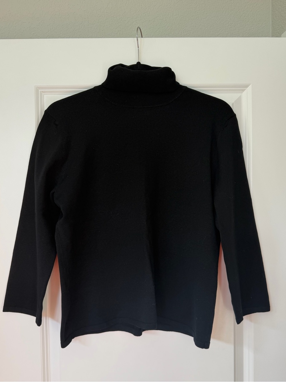 Spenser Jeremy Black Turtleneck Knit Sweater